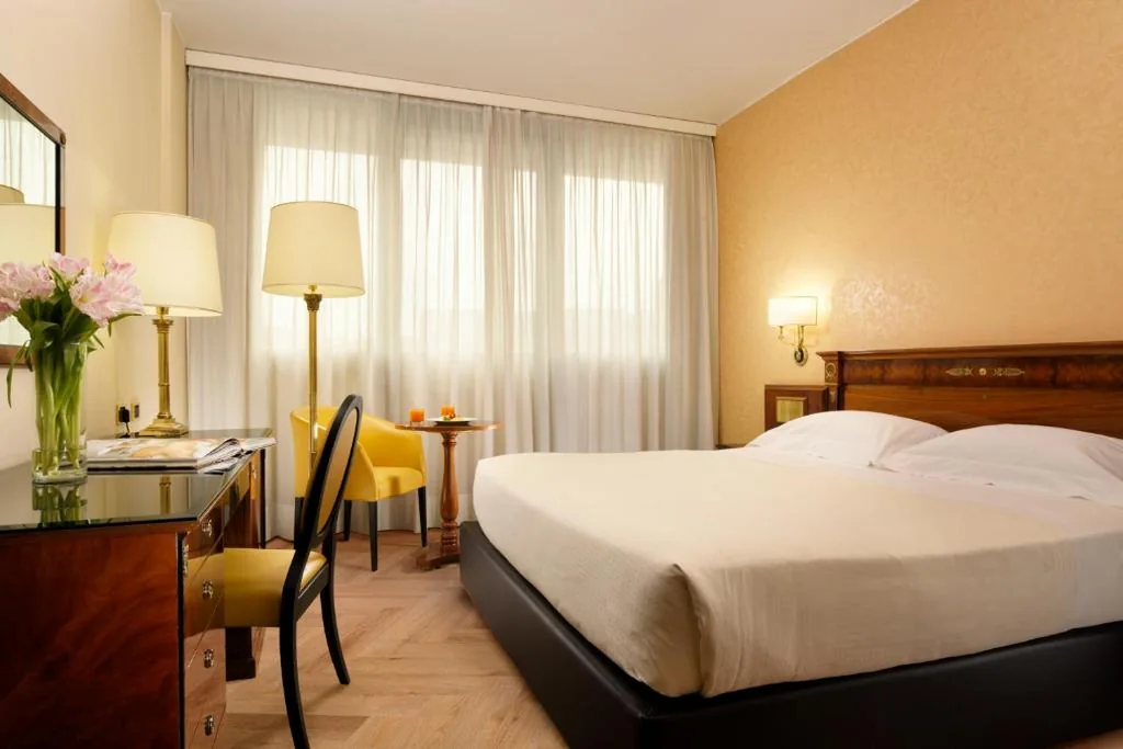 Camera Matrimoniale Superior — UNA Hotels Scandinavia Milano