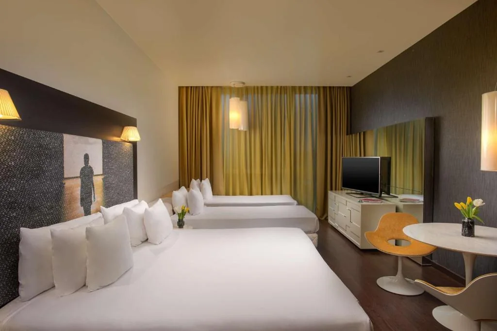 Nhow Friends and Family Room (2 Adults + 1 Child) — Nhow Milan