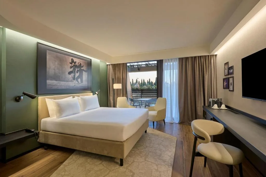 Premium Room with Balcony — Radisson Blu Hotel, Bergamo ChorusLife