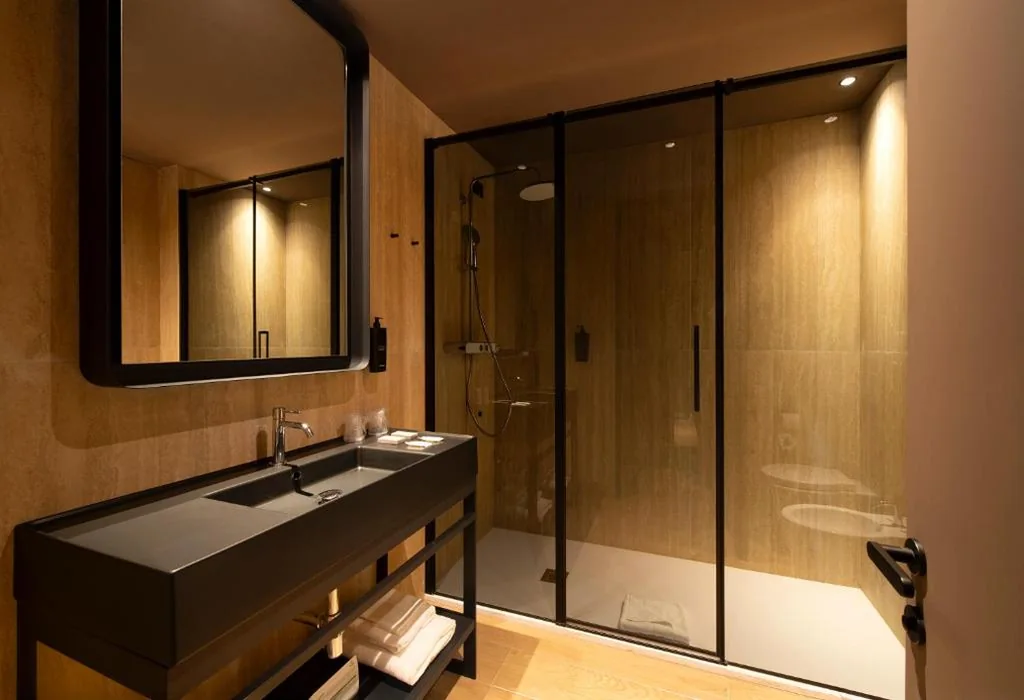 Camera Quadrupla — Breda Suites Hotel Milano