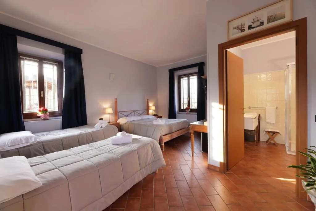 Classic Quadruple Room — Hotel Locanda dell’Oca Bianca