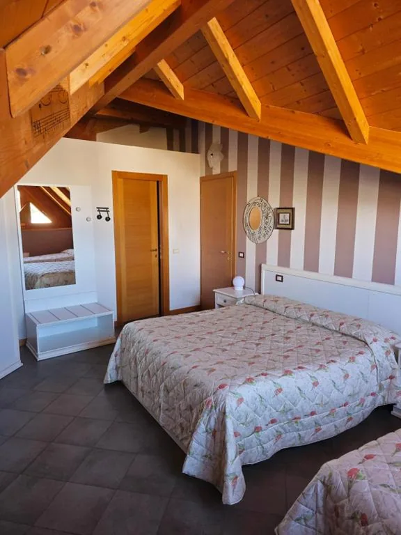 Quadruple Room with Private Bathroom — Made in Italy