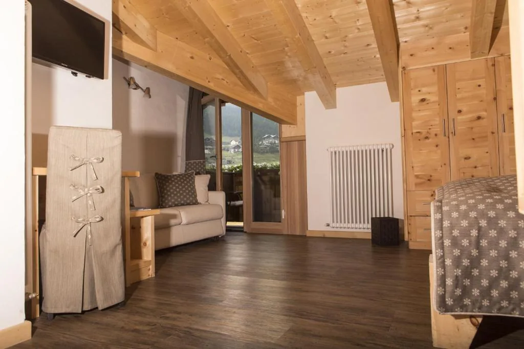 Quadruple Room with Balcony — B&B The King