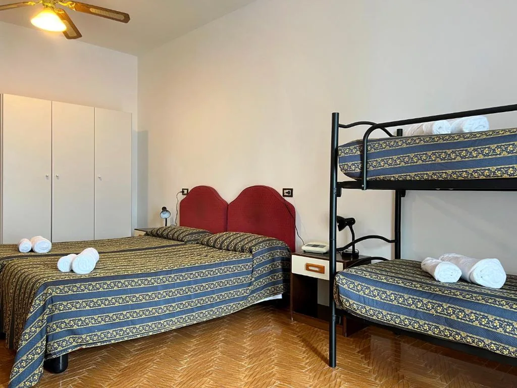 Quadruple Room with Lake View — Village Bazzanega – Montagnoli Group