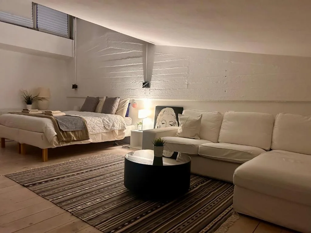 Deluxe Quadruple Room — Loft Navigli With Private Garden