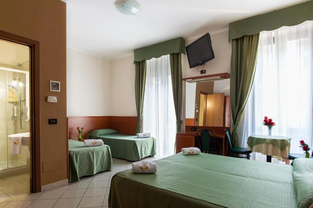 Camera Quadrupla — HD Hotel