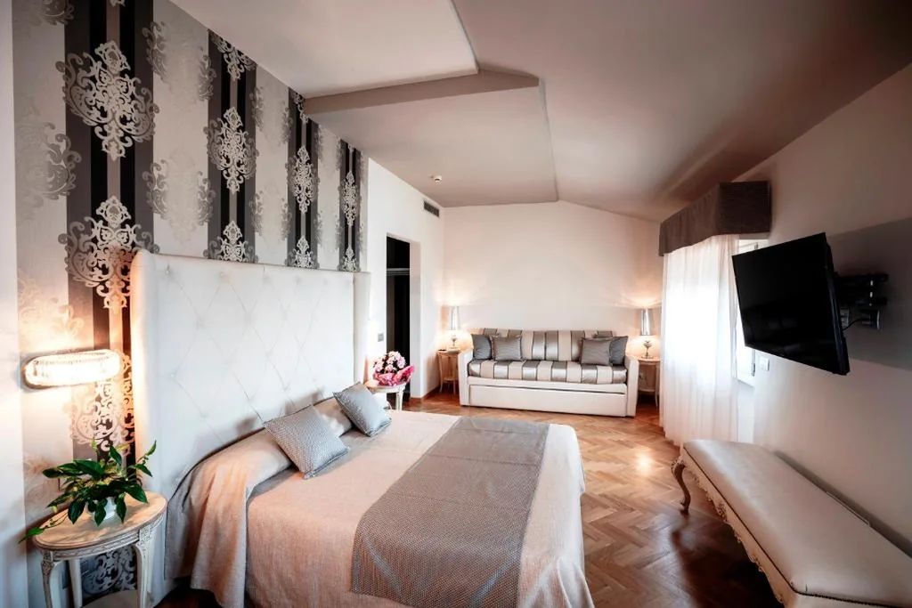 Camera Quadrupla — Hotel Bellevue