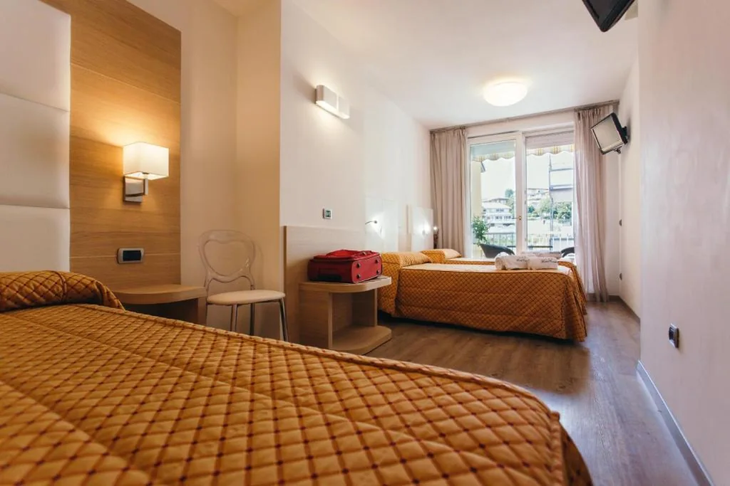 Camera Quadrupla — Hotel Europa