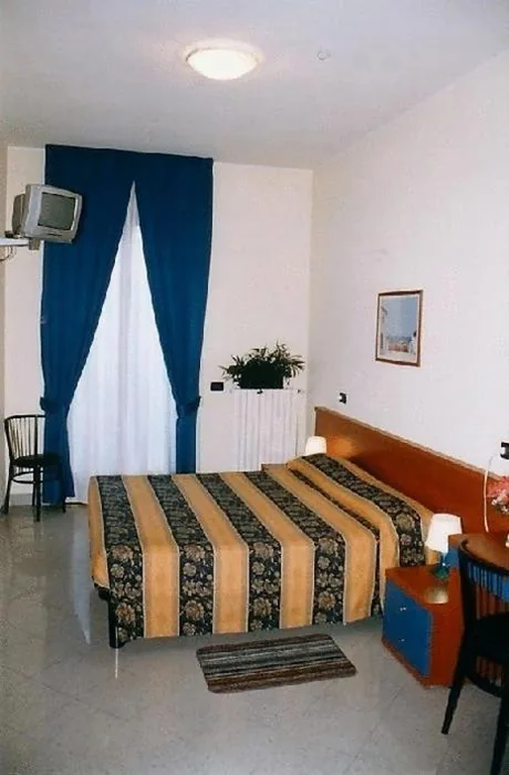 Camera Quadrupla — Hotel Greco