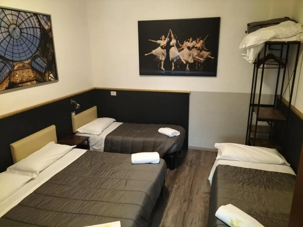 Quadruple Room — Hotel MM Dateo