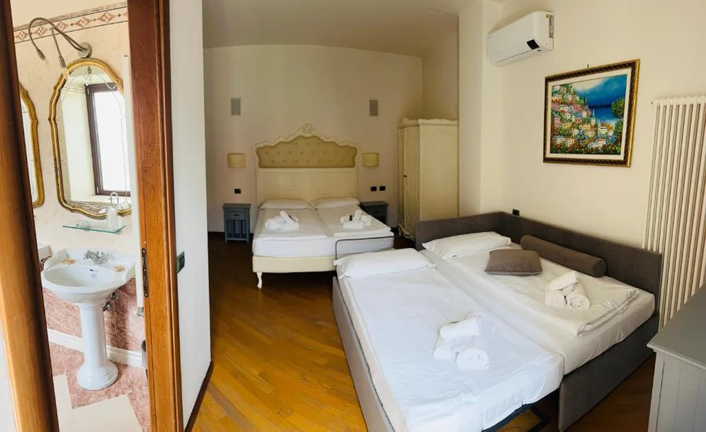 Quadruple Room — Hotel Pace