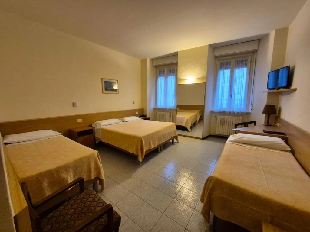 Quadruple Room — Hotel Tre Re