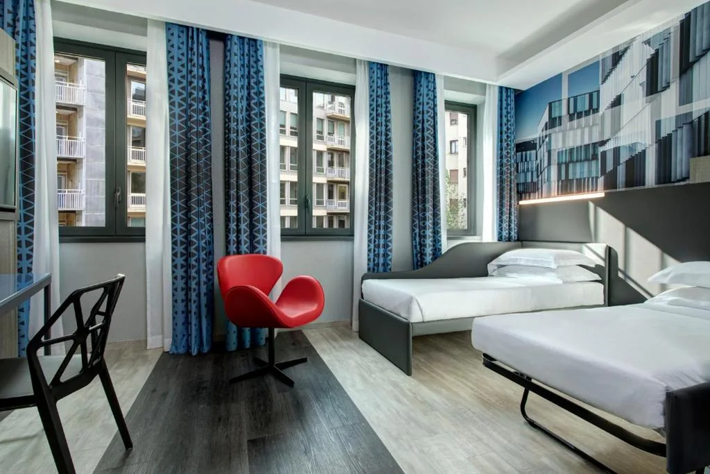 Camera Quadrupla — iQ Hotel Milano