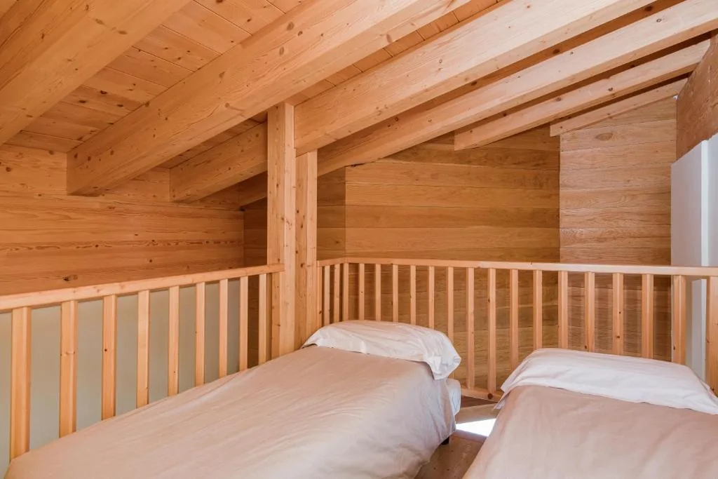 Quadruple Room - Loft with Balcony and Mountain View — Hotel Garni Pegrà