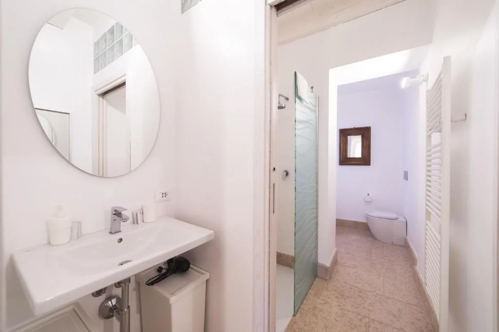 Superior Quadruple Room — Academia Residence