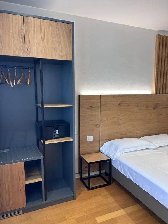 Queen Comfort Room - Non-Smoking — Best Western Hotel Arya