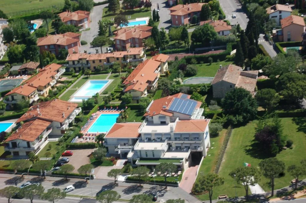 Superior Quintuple Room (5 Adults) — Hotel Porto Azzurro