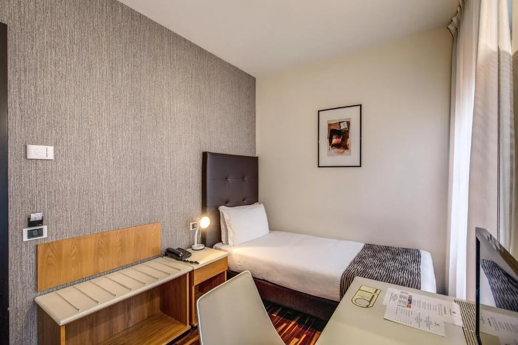 Camera Singola — Albergo Firenze