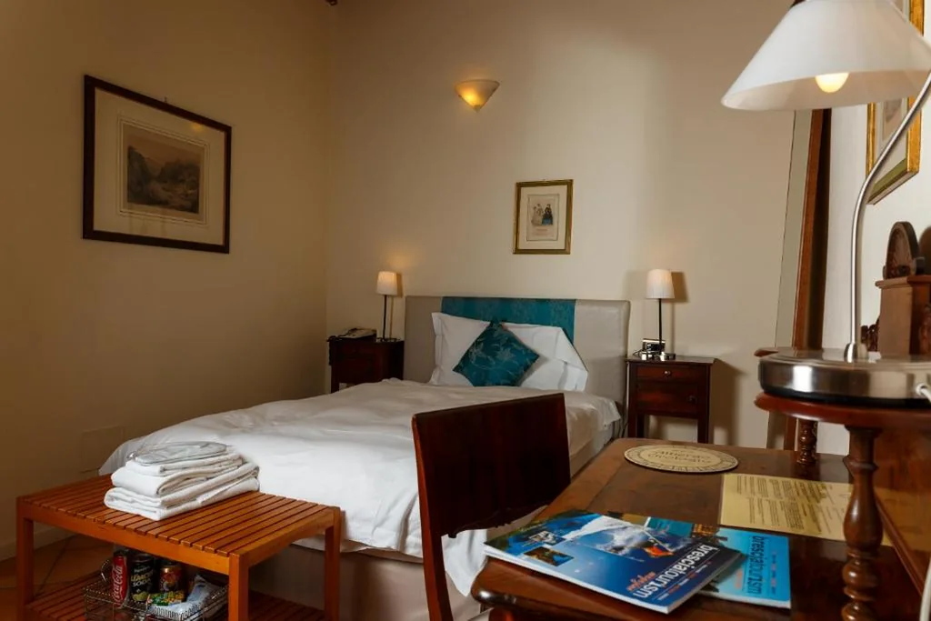 Single Room — Albergo Orologio