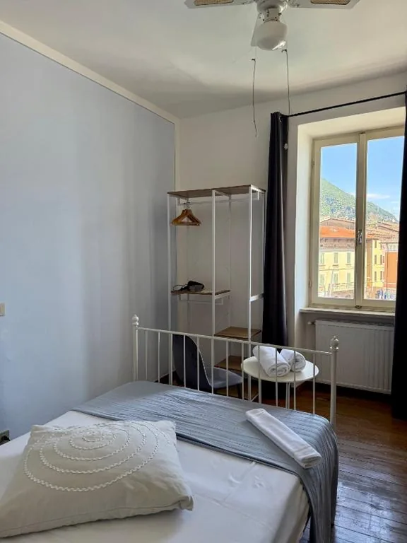 Camera Singola Ampia — Albergo Gargnano