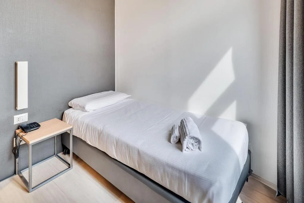 Camera Singola — B&B Hotel Milano Aosta