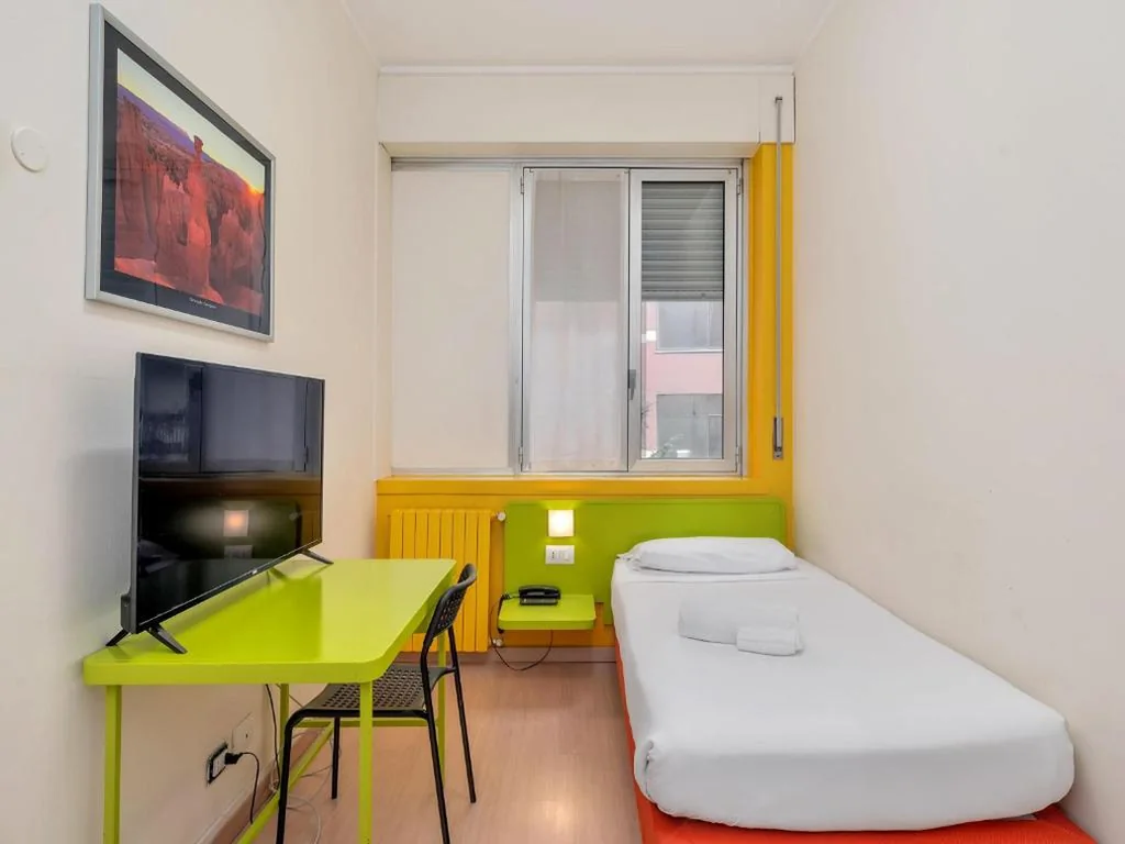 Camera Singola — B&B HOTEL Milano Ornato