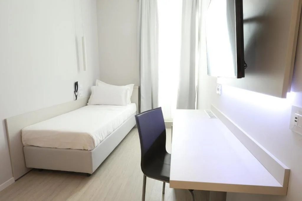Single Room — Cadorna Luxury Hotel