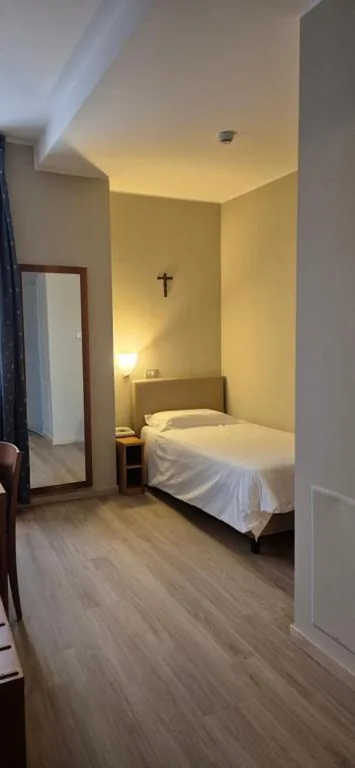 Camera Singola con Accesso Persone Disabili — Villa Cagnola