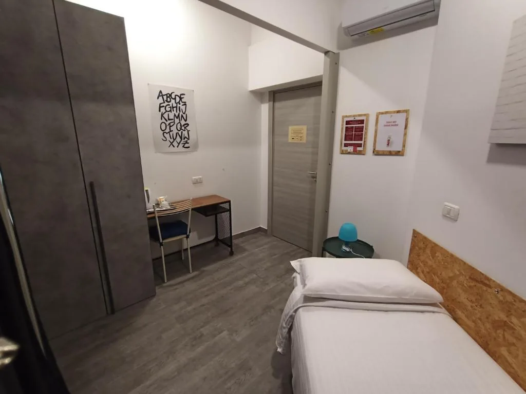 Single Room with External Private Bathroom — Airport Boulevard Guesthouse