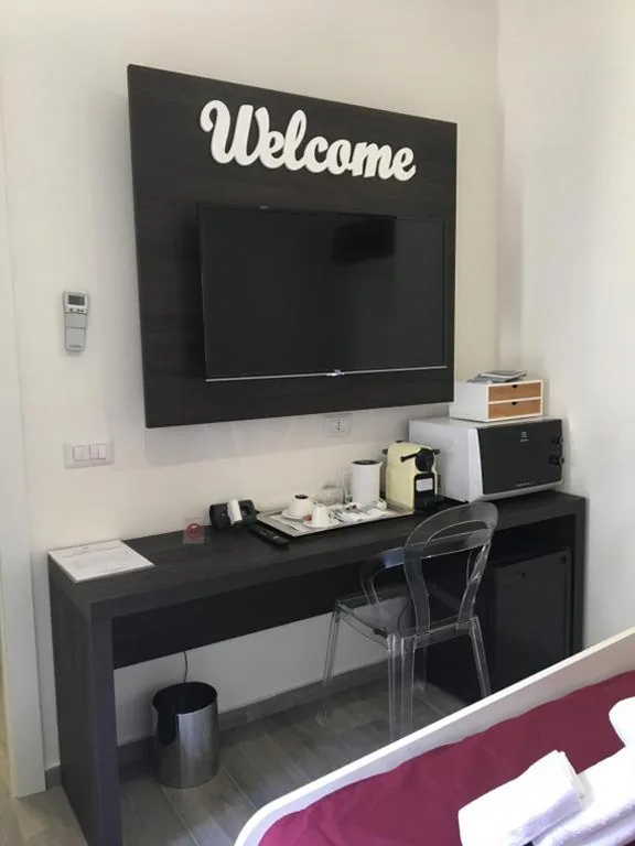 Camera Singola con Bagno Privato — L’Antica Corte Lazzago Rooms