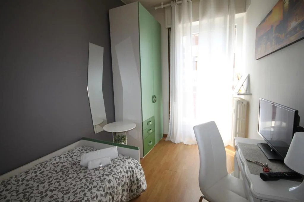 Single Room with Private Bathroom — MyRoom In Town