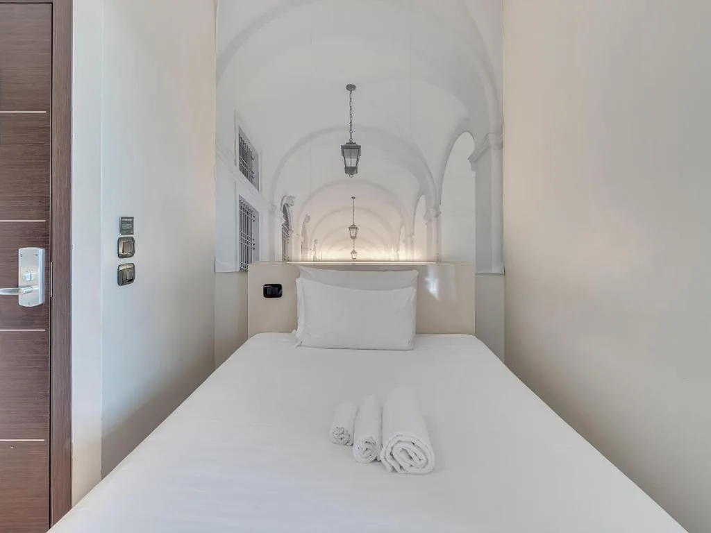 Camera Singola con Terrazza — B&B Hotel Bergamo City