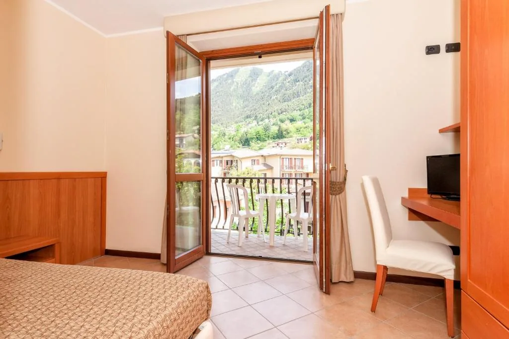 Single Room with Mountain View — Hotel Bellavista