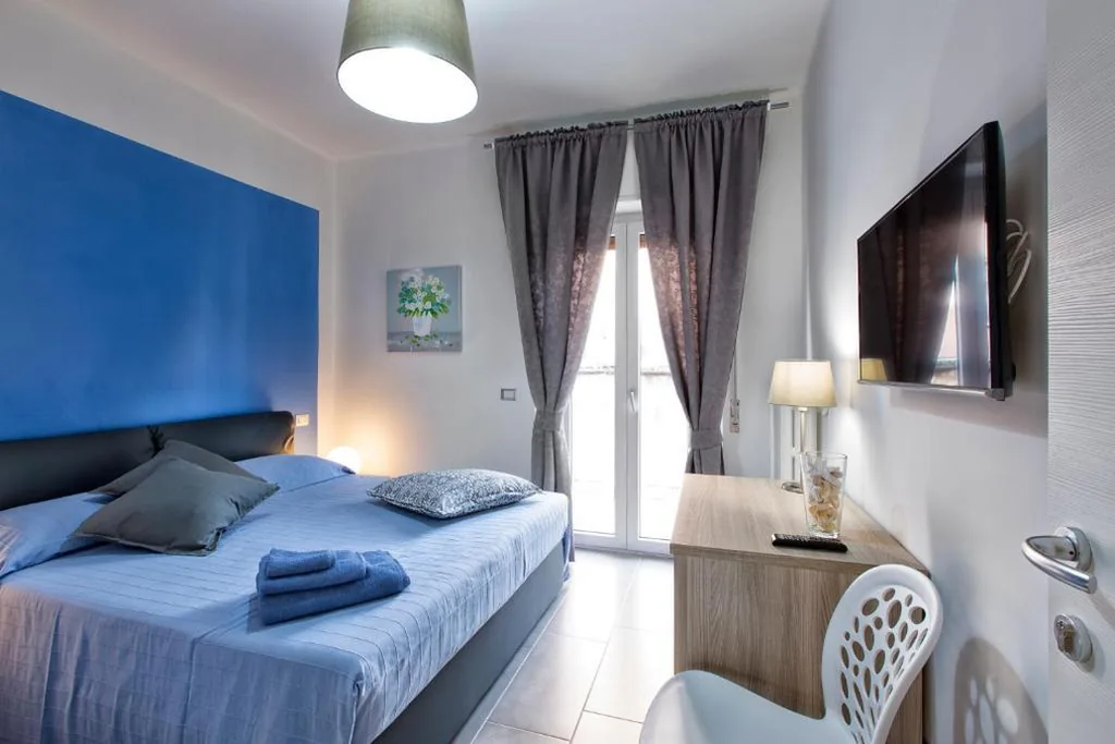 Deluxe Single Room with Balcony — B&B Civico 1