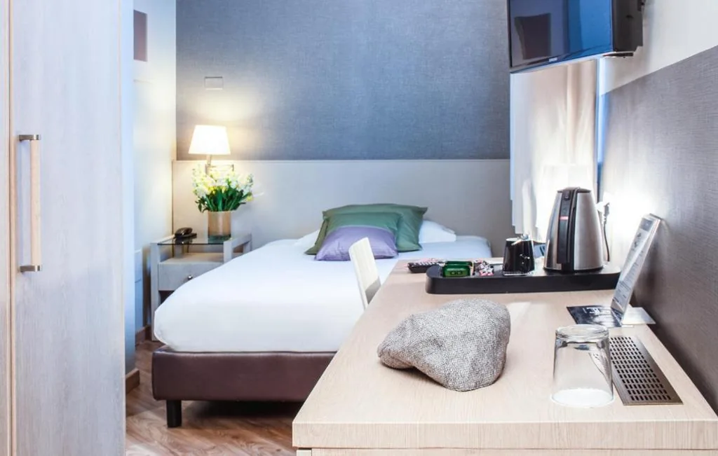 Deluxe Single Room — Hotel Oro Blu