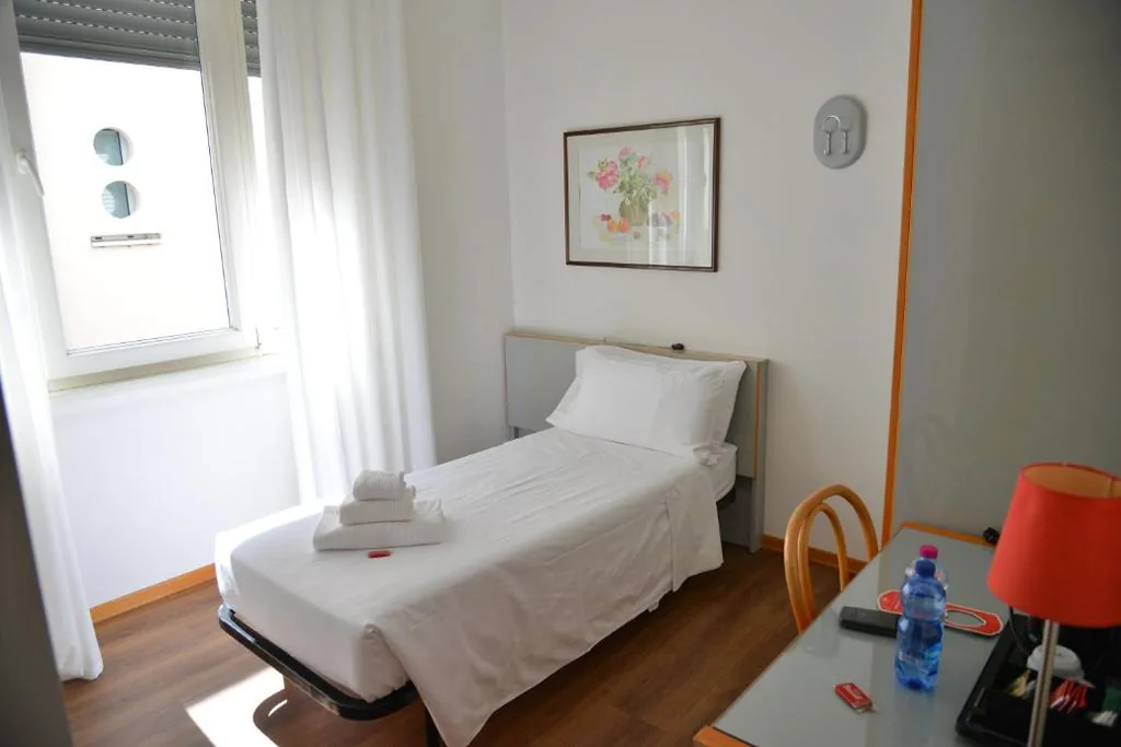 Camera Singola Economy — Hotel Luna