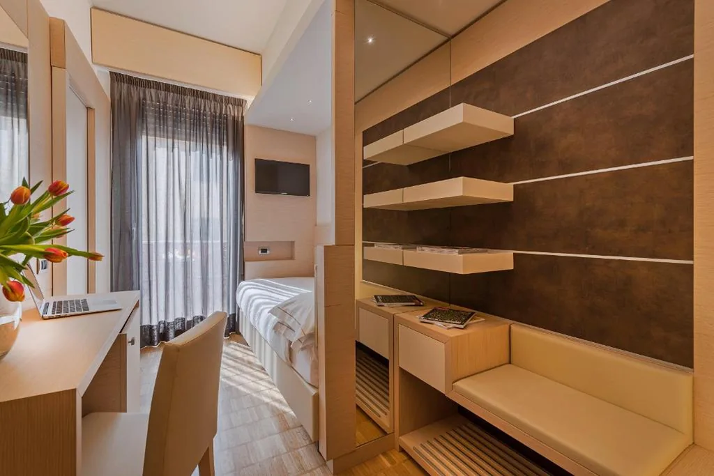 Single Room — Hotel Ariston