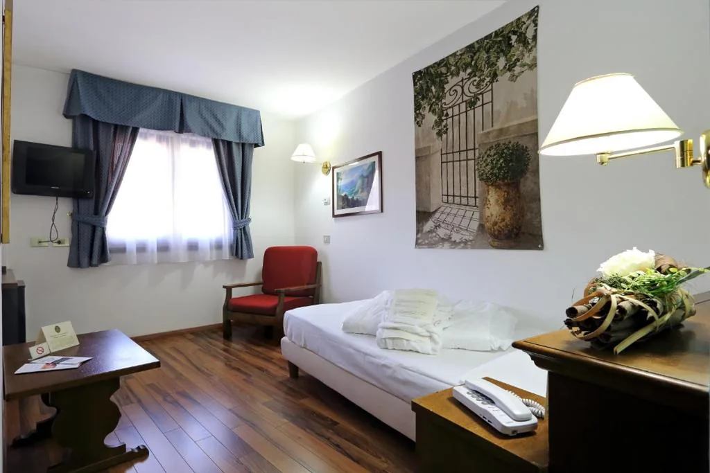 Camera Singola — Hotel Baita Clementi