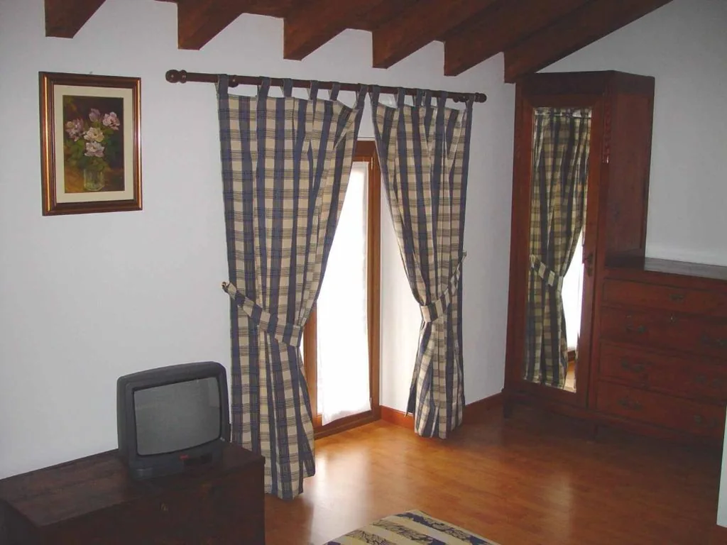 Single Room — Hotel Centrale Bellagio