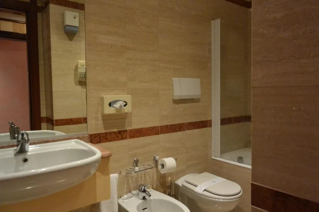 Camera Singola — Hotel Metrò