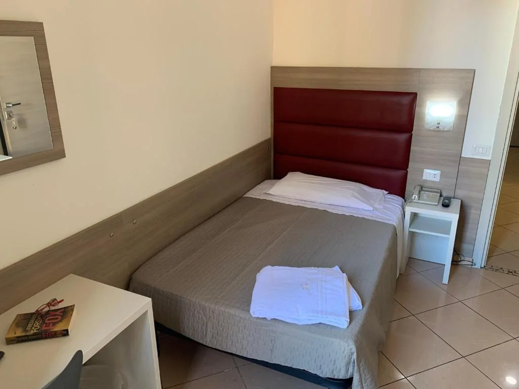 Single Room — Hotel Siro