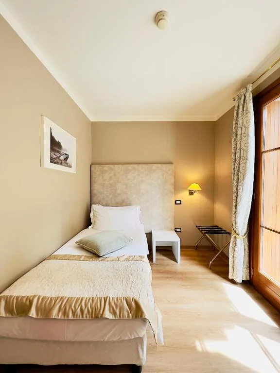 Camera Singola Piccola — Hotel Villa Maria Au Lac – Gruppo Estella Hotels