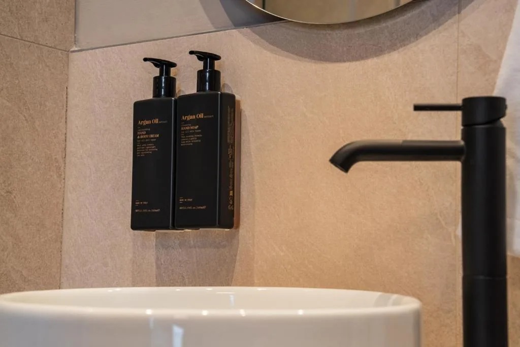 Single Room — Porpora Suite Hotel