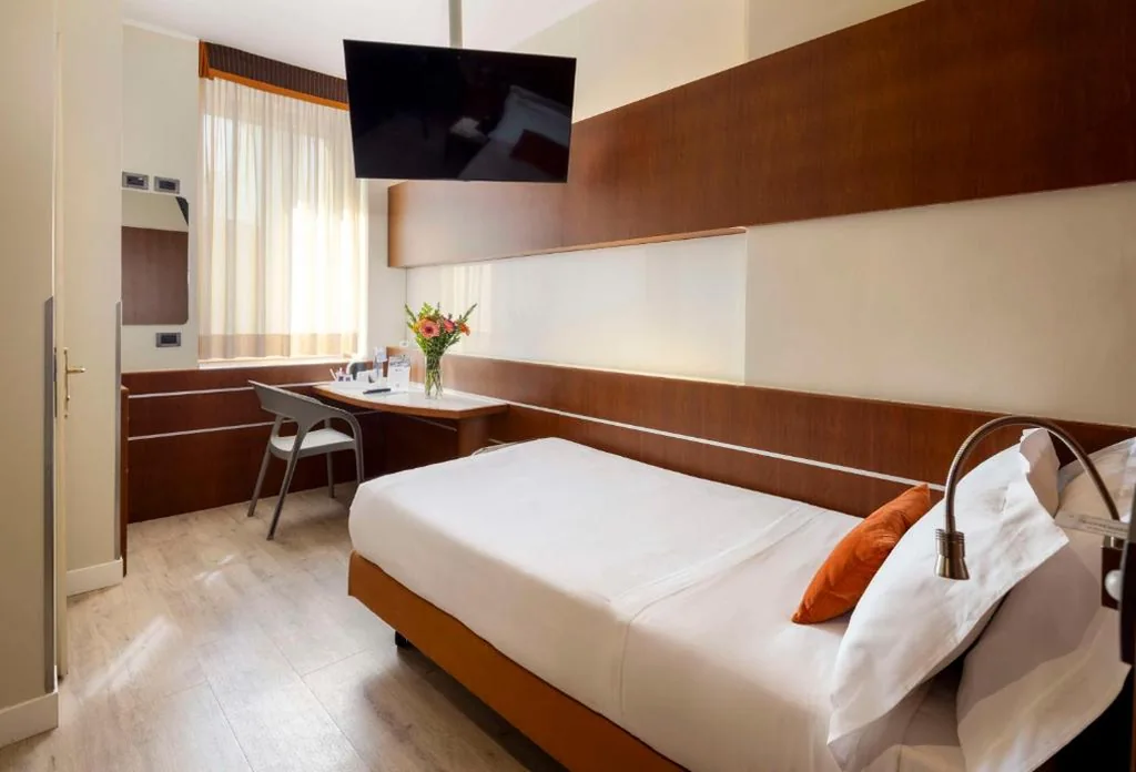 Standard Single Room — Best Western Madison Hotel
