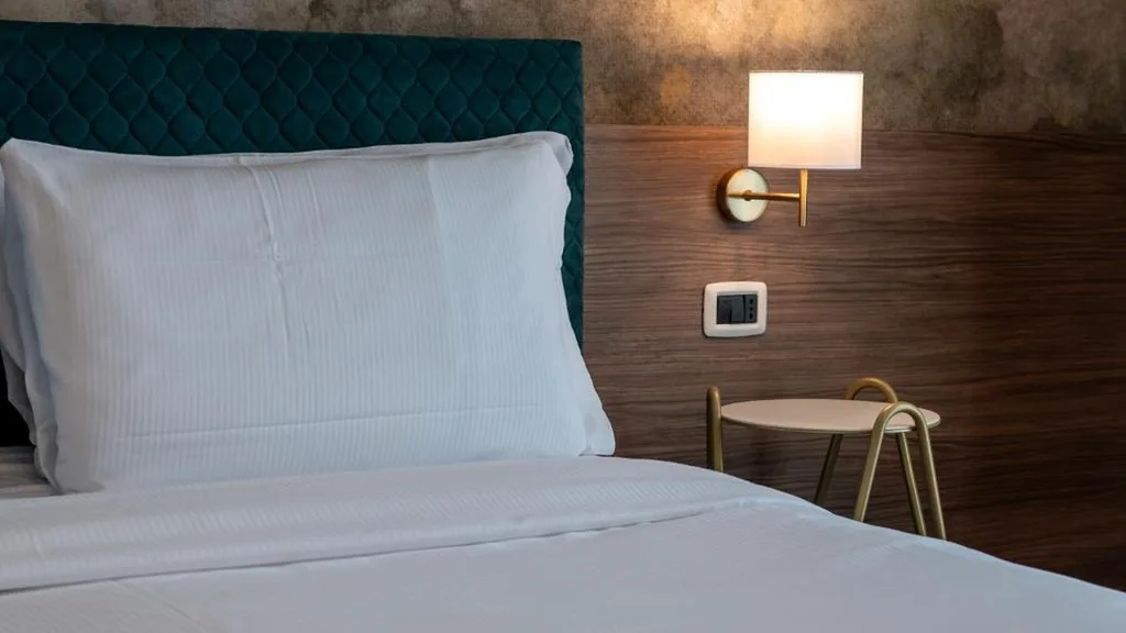 Standard Single Room — Gardone Palace Hotel