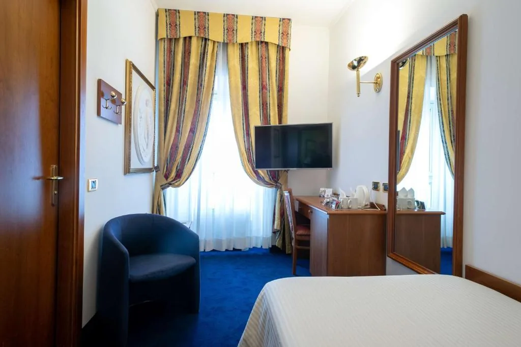 Standard Single Room — Hotel Cappello D’Oro, BW Signature Collection