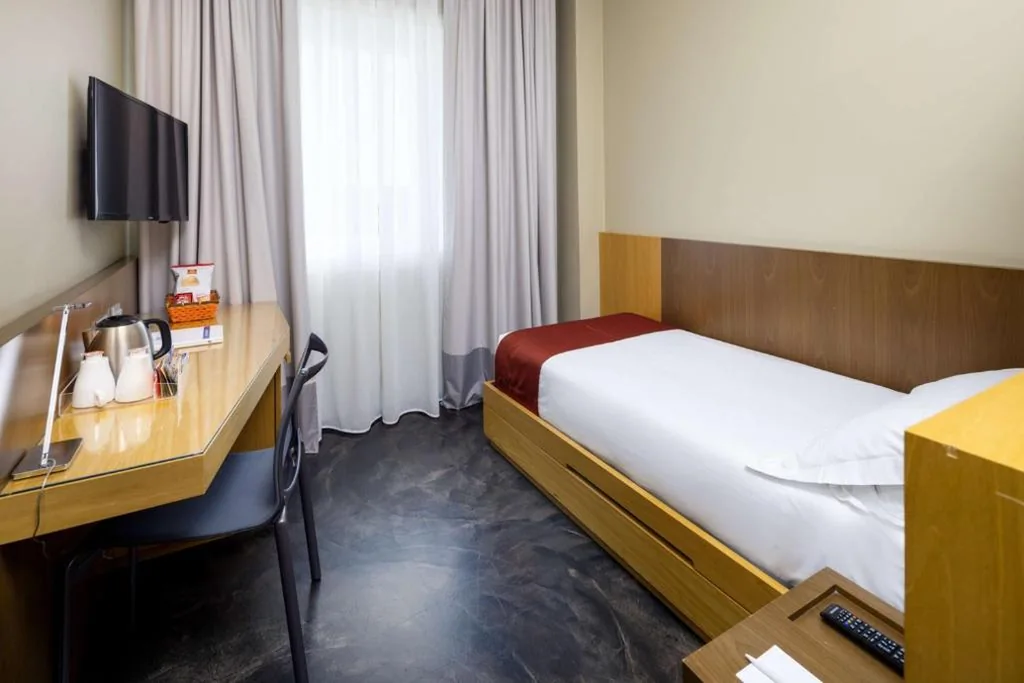 Small Single Room - Non-Smoking — Best Western Hotel Major