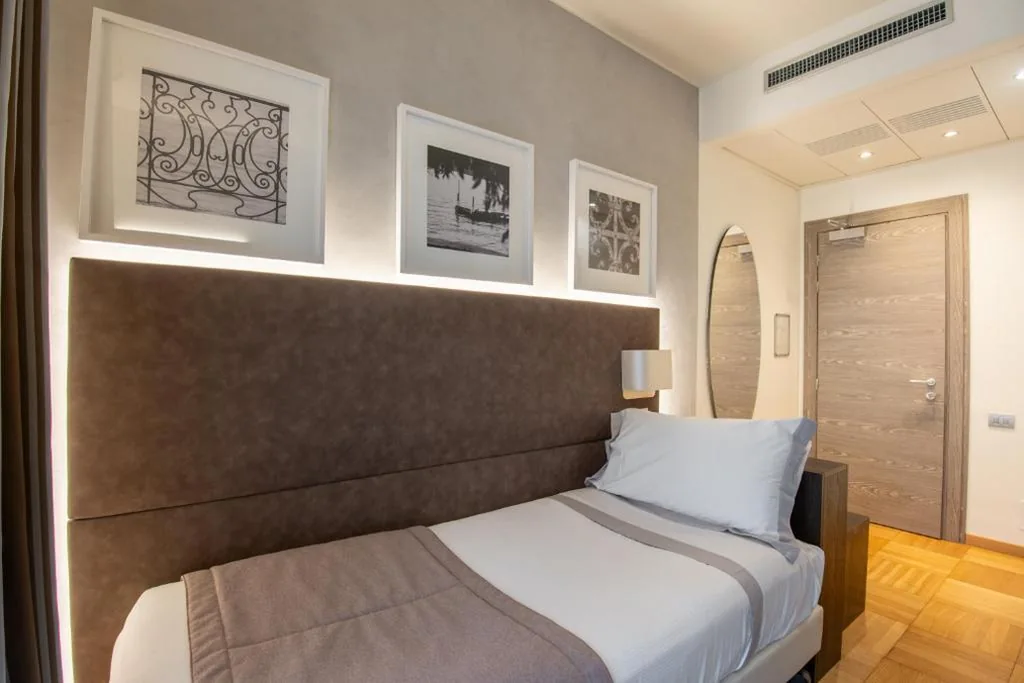 Superior Single Room — Hotel Como