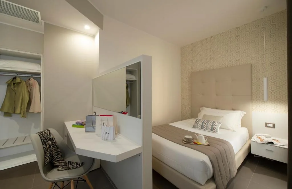 Camera Singola Superior — Hotel H21