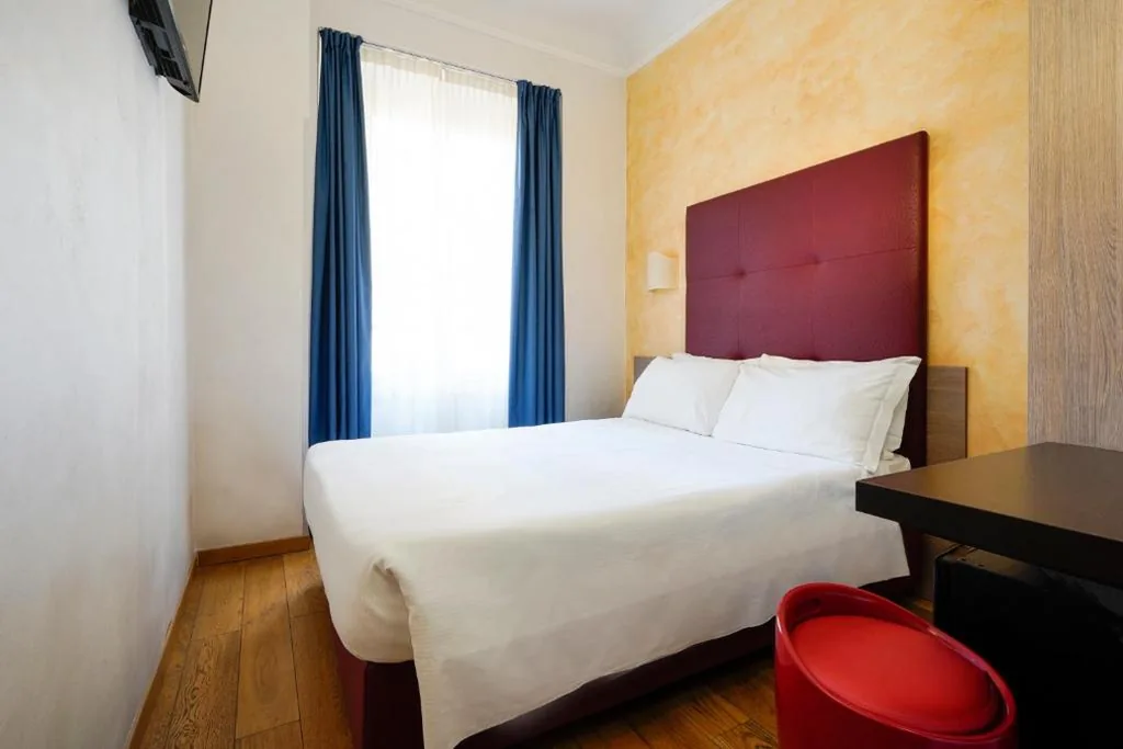 Superior Single Room — Hotel Panizza